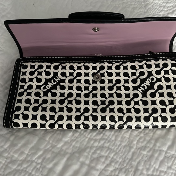 Black and white Coach wallet. - Picture 3 of 3